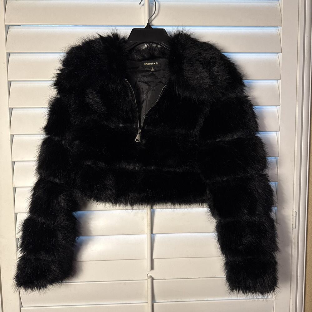 36point5 Black Cropped Faux-Fur Zip-Up Jacket - Size S